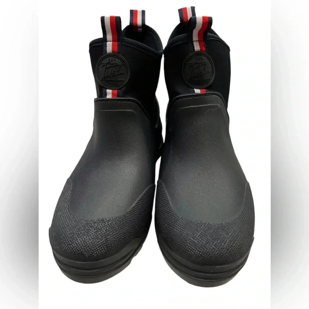 NWOT Tommy Hilfiger Women’s Candid Rain Booties